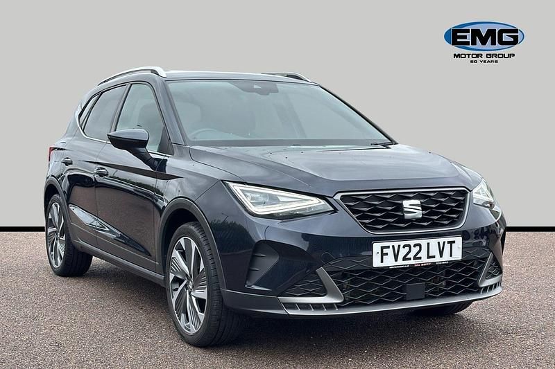 Blue Used 2022 Seat Arona FR Sport SUV | £14,195 (Good price) - Image 1/3