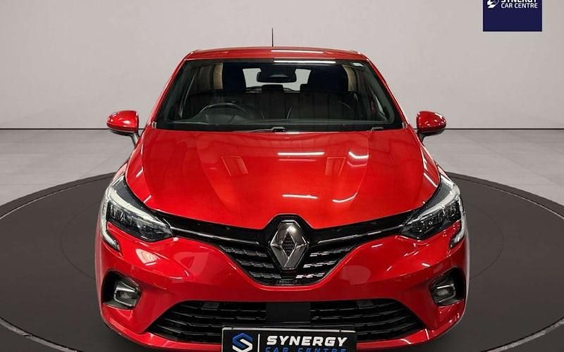 Used Renault Clio V Version S 90 HP (66 kW) 2022 Hatchback