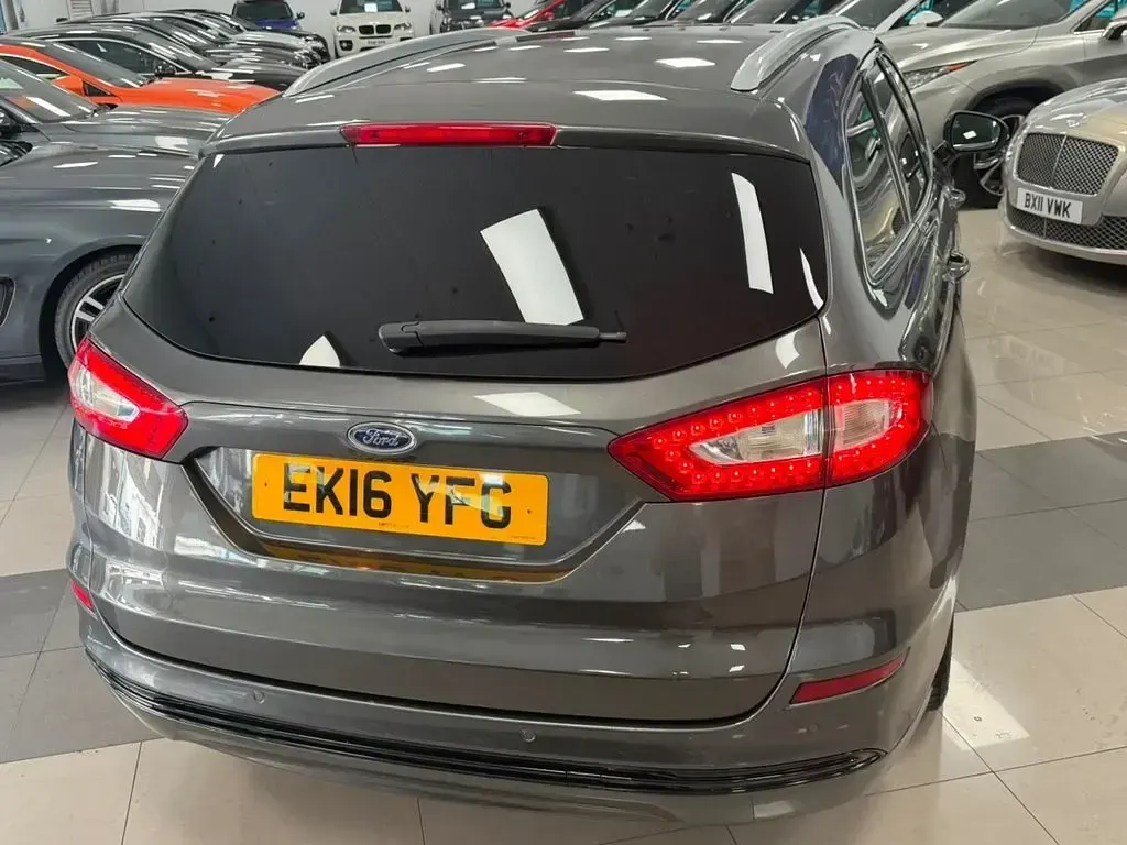 Used Ford Mondeo Titanium 150 HP (110 kW) 2016 Grey Estate