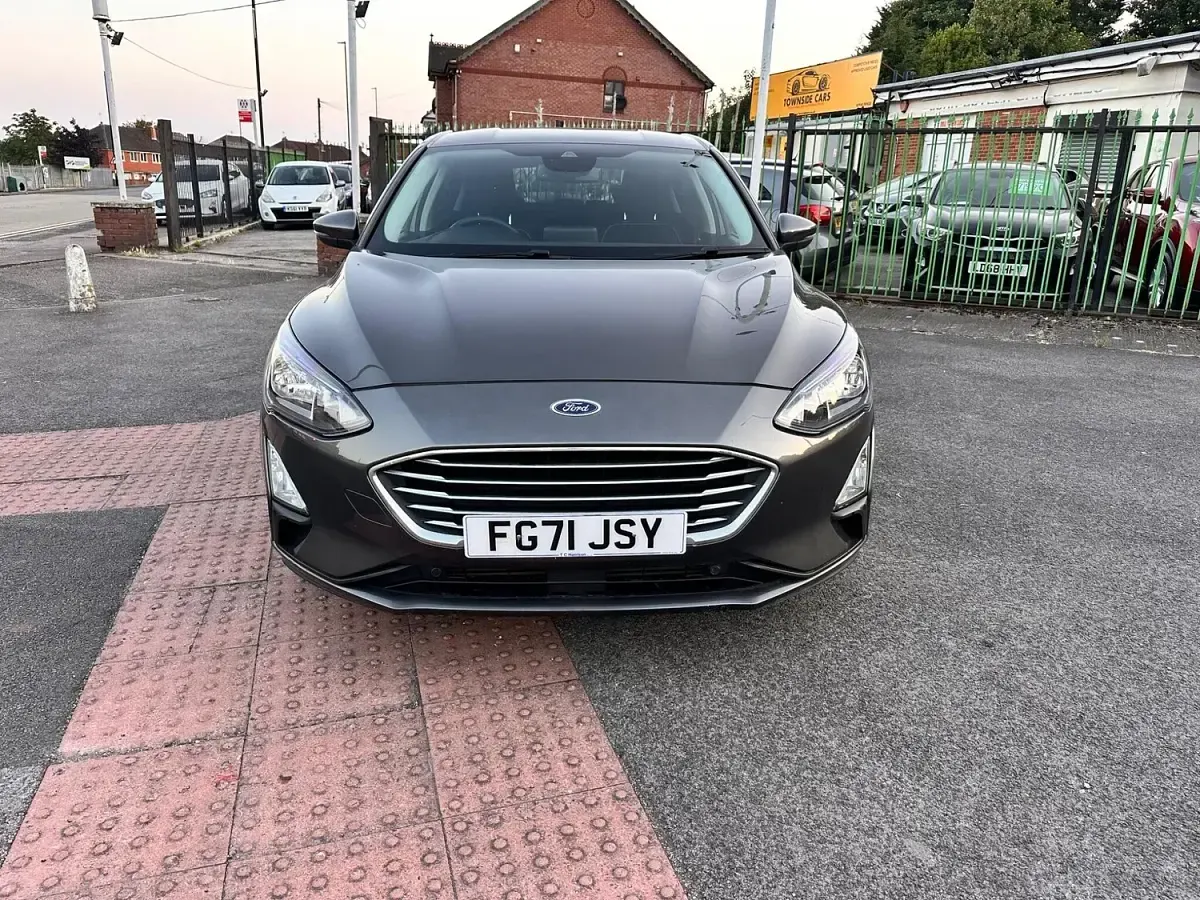 Used Ford Focus Titanium 2022 Grey Hatchback