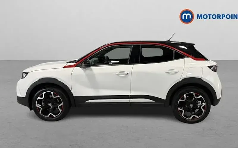 Second-hand Vauxhall Mokka 100 kW (136 CP) 2024 Alb SUV