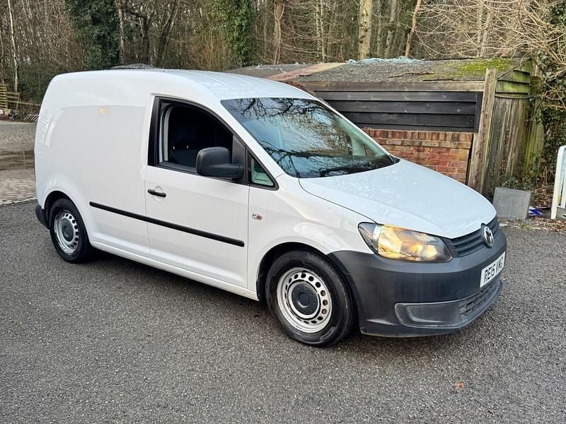 White Used 2015 VW Caddy Startline MPV | £6,500 (Good price) - Image 1/4