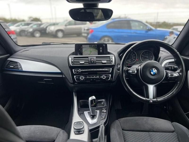 Used BMW 120 M Sport 190 HP (139 kW) 2015 White Hatchback