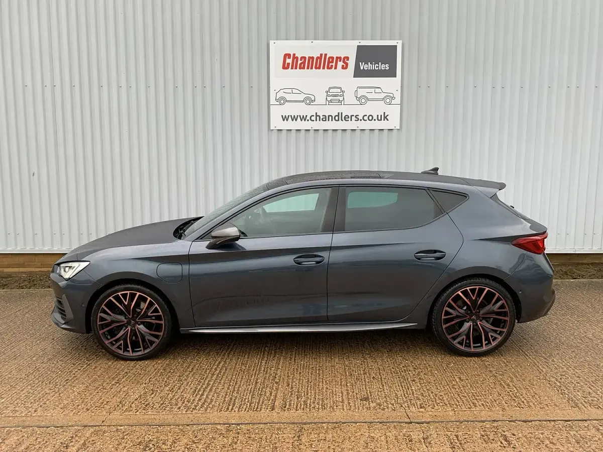 Used Cupra Leon VZ2 241 HP (177 kW) 2024 Grey Hatchback