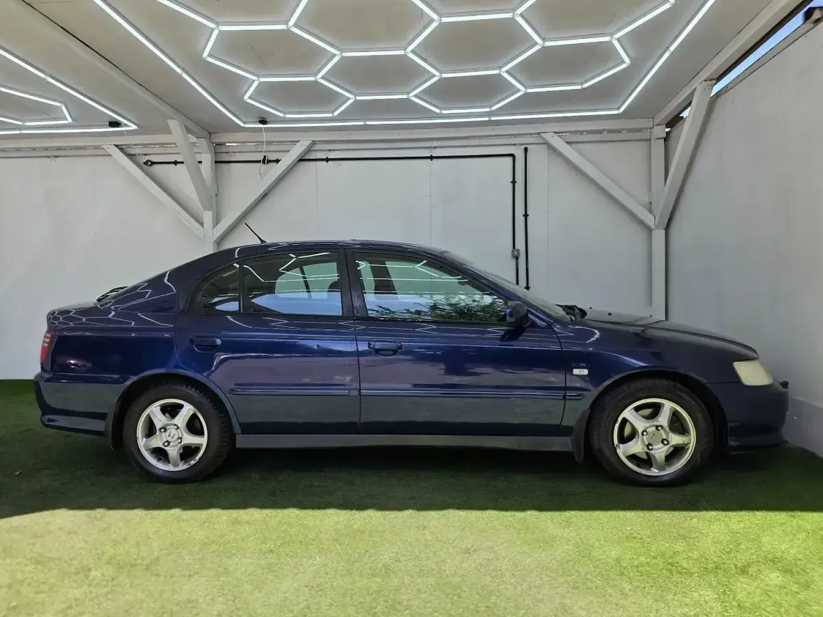 Used Honda Accord Executive 147 HP (108 kW) 2001 Blue Hatchback
