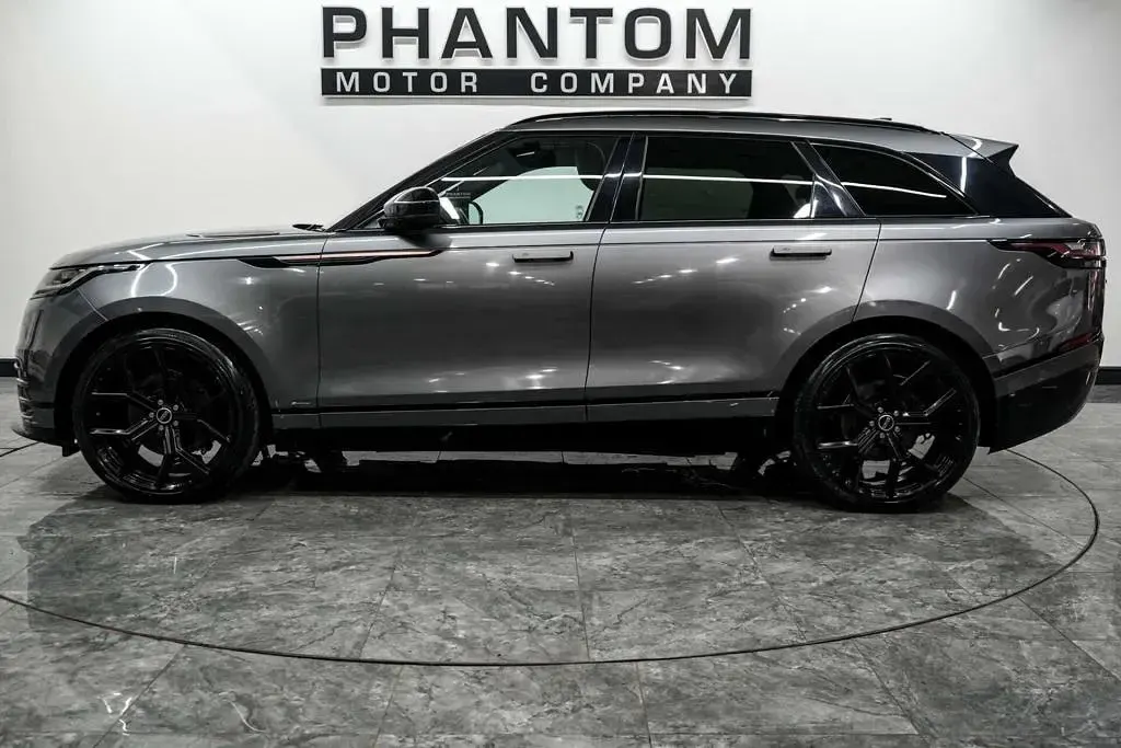 Used Land Rover Range Rover Velar SE Dynamic 300 HP (220 kW) 2018 Grey SUV