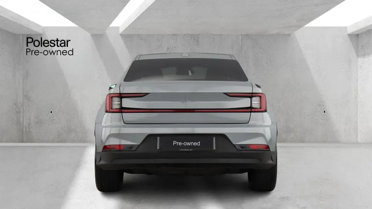 Begagnad Polestar 2 Long Range Single Motor 219 kW (299 HK) 2025 Grå Halvkombi