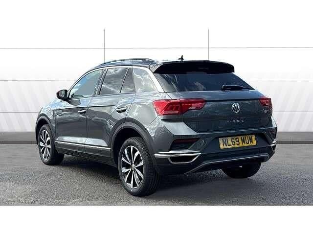 Usado VW T-Roc Design 150 HP (110 kW) 2019 Cinzento SUV