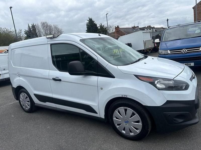Used Ford Transit Connect 100 HP (73 kW) 2017 White MPV