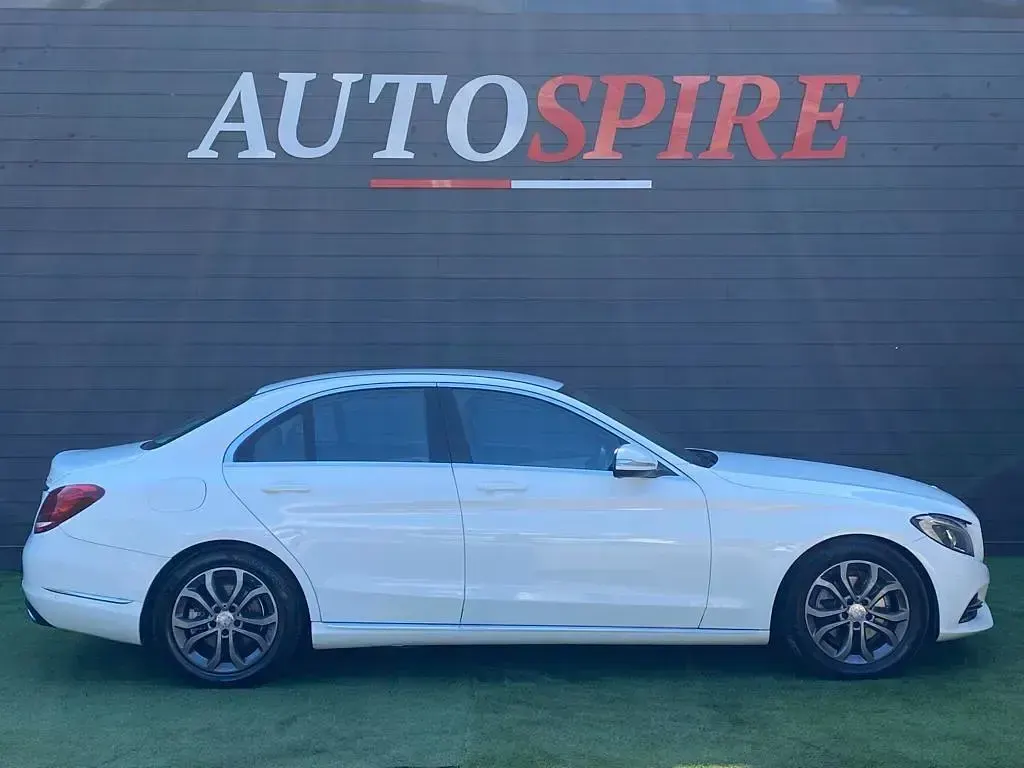 Used Mercedes C220 170 HP (125 kW) 2015 White Sedan
