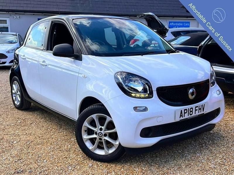 Used Smart ForFour Passion 90 HP (66 kW) 2018 Black Hatchback