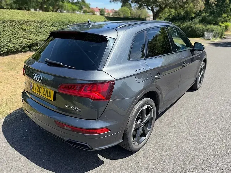 Used Audi Q5 Black Edition 299 HP (219 kW) 2020 Grey SUV