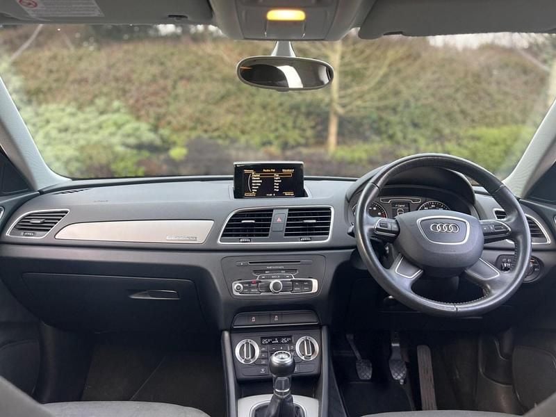 Used Audi Q3 170 HP (125 kW) 2013 Black SUV