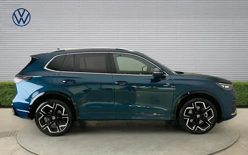 Used VW Tiguan R-line 150 HP (110 kW) 2025 Other SUV