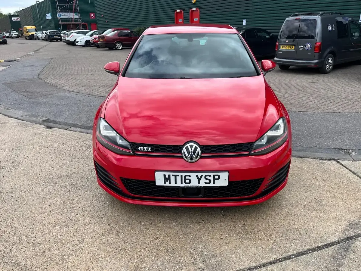 Used VW Golf VII GTI 2016 Red Hatchback