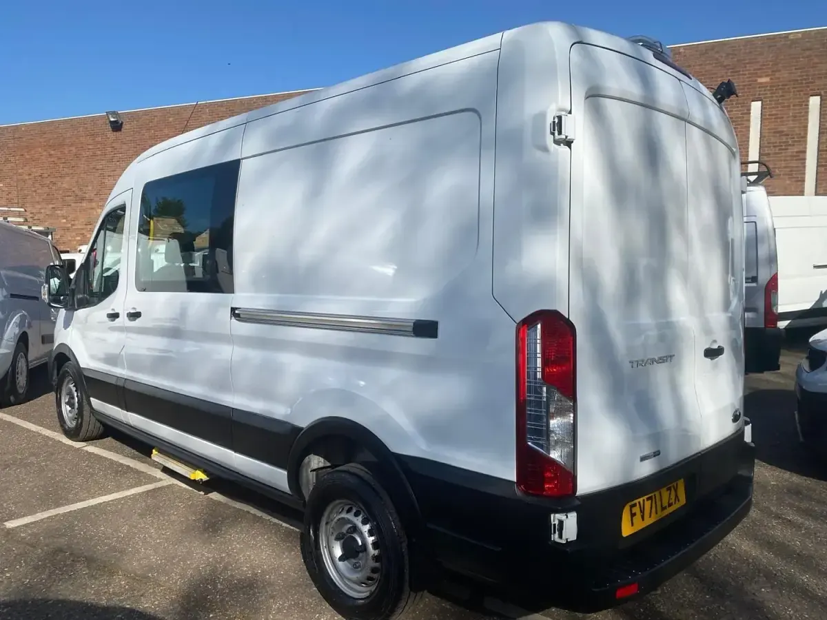 Begagnad Ford Transit 130 HK (95 kW) 2022 Vit