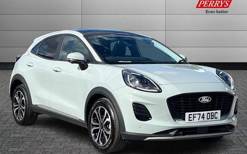Used 2025 Ford Puma Titanium Hatchback | £18,999 (Fair price) - Image 1/4