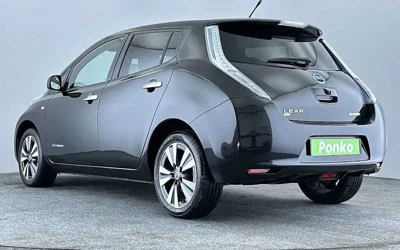 Used Nissan Leaf Tekna 80 kW (109 HP) 2017 Hatchback