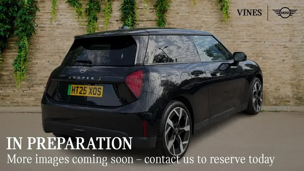 Used Mini Cooper SE Hatch 158 kW (215 HP) 2025 Black Hatchback