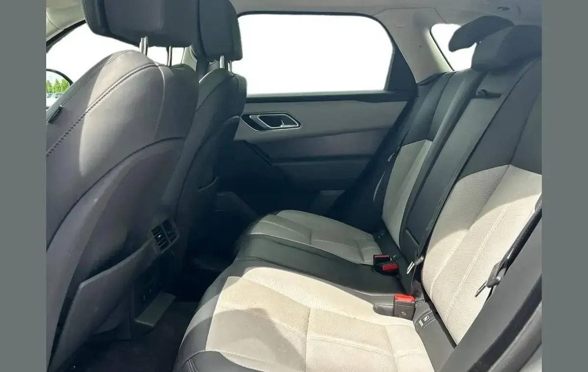 Used Land Rover Range Rover Velar HSE Dynamic 201 HP (147 kW) 2024 Grey SUV