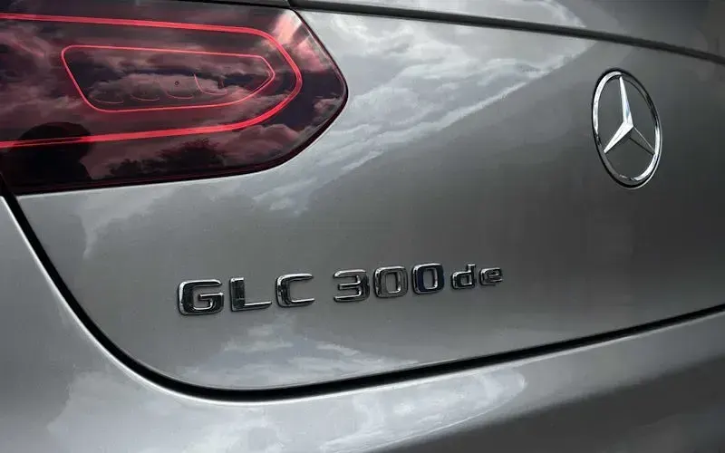 Used Mercedes E300 AMG line 306 HP (225 kW) 2022 Silver Coupe