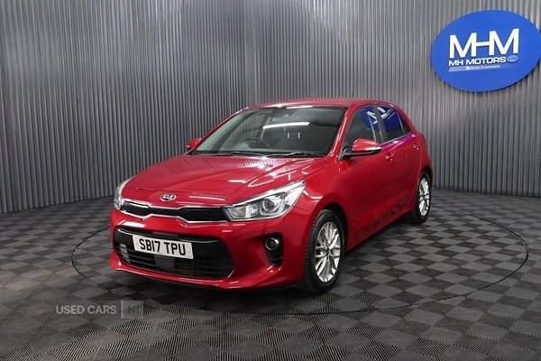 Begagnad Kia Rio 89 HK (65 kW) 2017 Röd Halvkombi