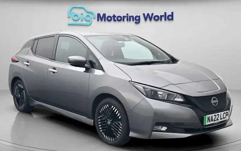 Used Nissan Leaf N-Connecta 110 kW (150 HP) 2025 Hatchback