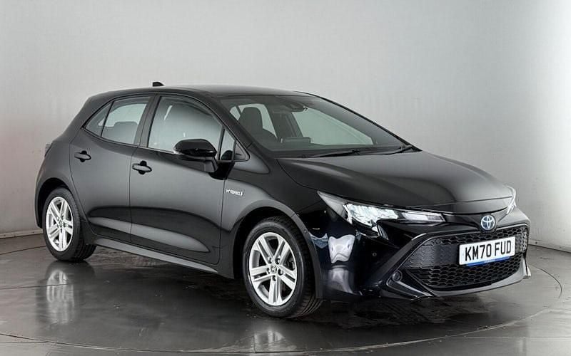 Used 2022 Toyota Corolla Hatchback | £14,600 (Good price) - Image 1/3