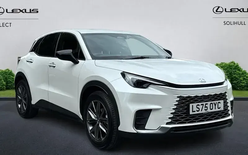 Used Lexus LBX 136 HP (100 kW) 2026 SUV