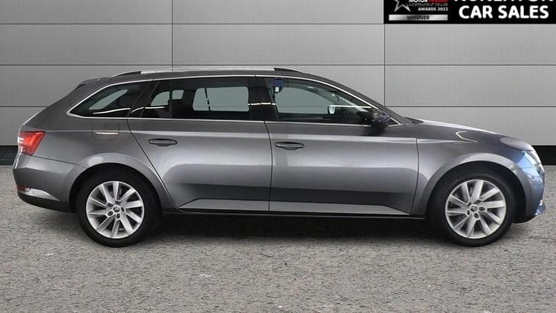 Used Skoda Superb SE Technology 218 HP (160 kW) 2022 Grey Estate