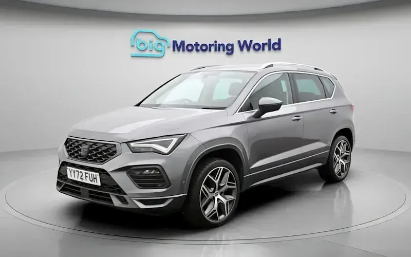 Usado Seat Ateca FR Sport 150 HP (110 kW) 2022 Cinzento SUV