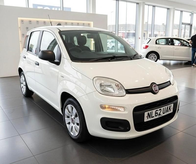 Used Fiat Panda Pop 69 HP (50 kW) 2012 White Hatchback