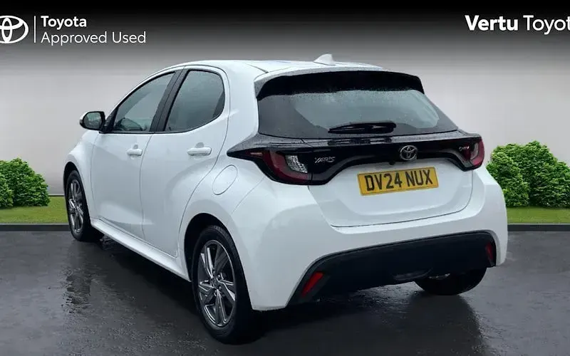 Used Toyota Yaris 116 HP (85 kW) 2026 Hatchback