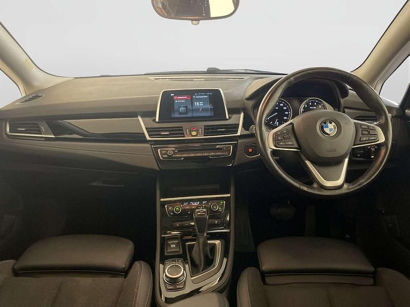 Used BMW 225 Sport Line 224 HP (164 kW) 2019 Red Hatchback