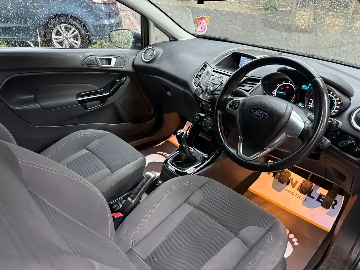 Used Ford Fiesta Zetec 2017 Grey Hatchback