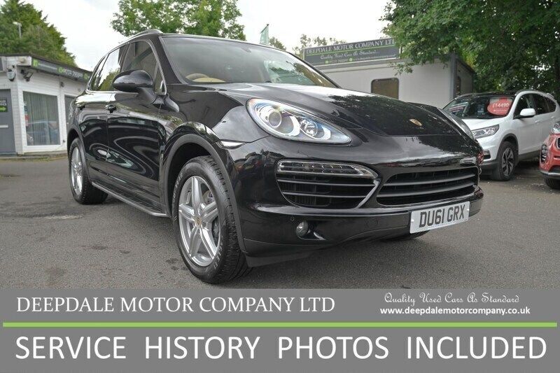Black Used 2011 Porsche Cayenne SUV | £13,990 (A bit pricey) - Image 1/4