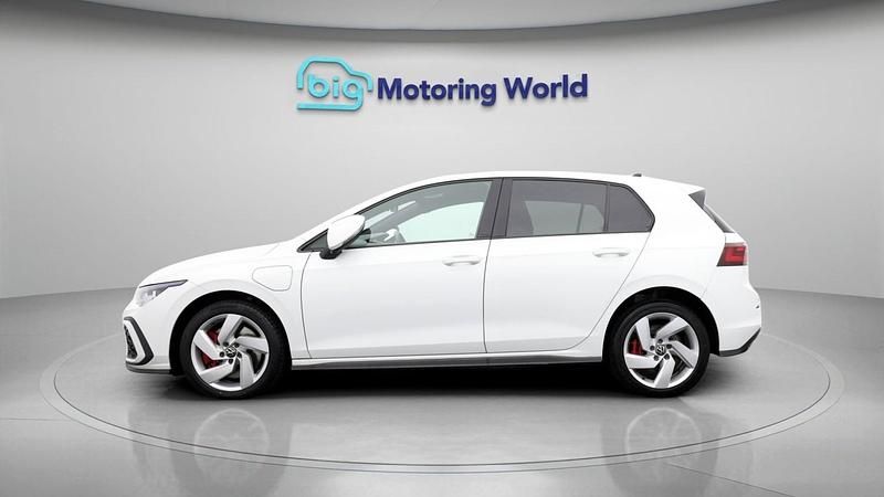 Used VW Golf VII GTE 2021 White Hatchback