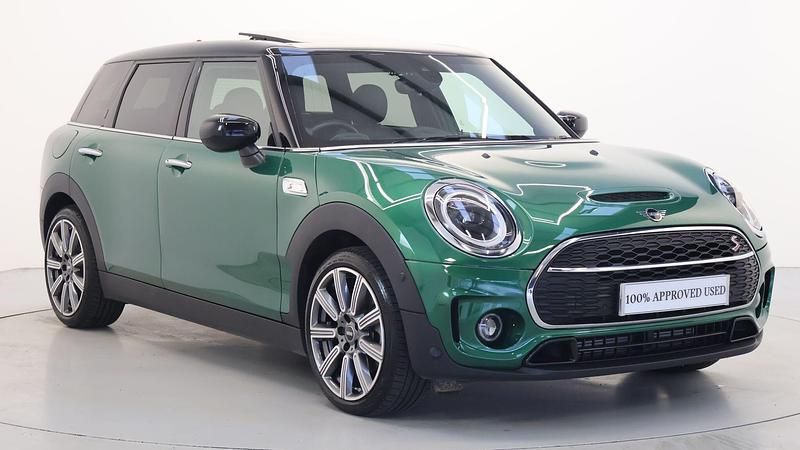 Green Used 2024 Mini Cooper S Clubman Exclusive Estate | £29,950 (Fair price) - Image 1/4