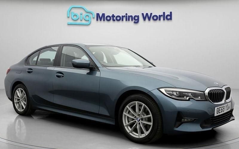 Used 2020 BMW 330e Sedan | £15,300 (Good price) - Image 1/4