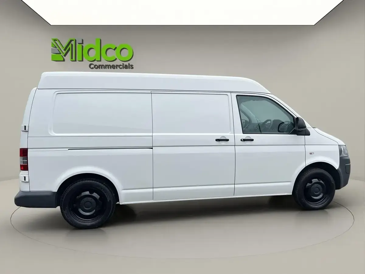 Used VW T5 2011 White Van