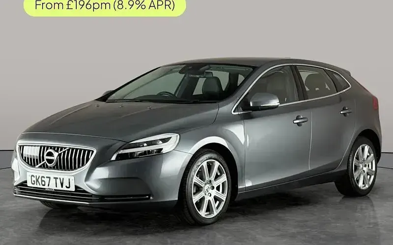 Usado Volvo V40 Inscription 120 HP (88 kW) 2019 Citadino