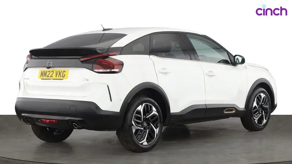Used Citroën C4 PureTech 2022 White Coupe