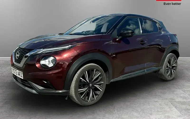Used Nissan Juke N-Connecta 114 HP (83 kW) 2023 Blue SUV