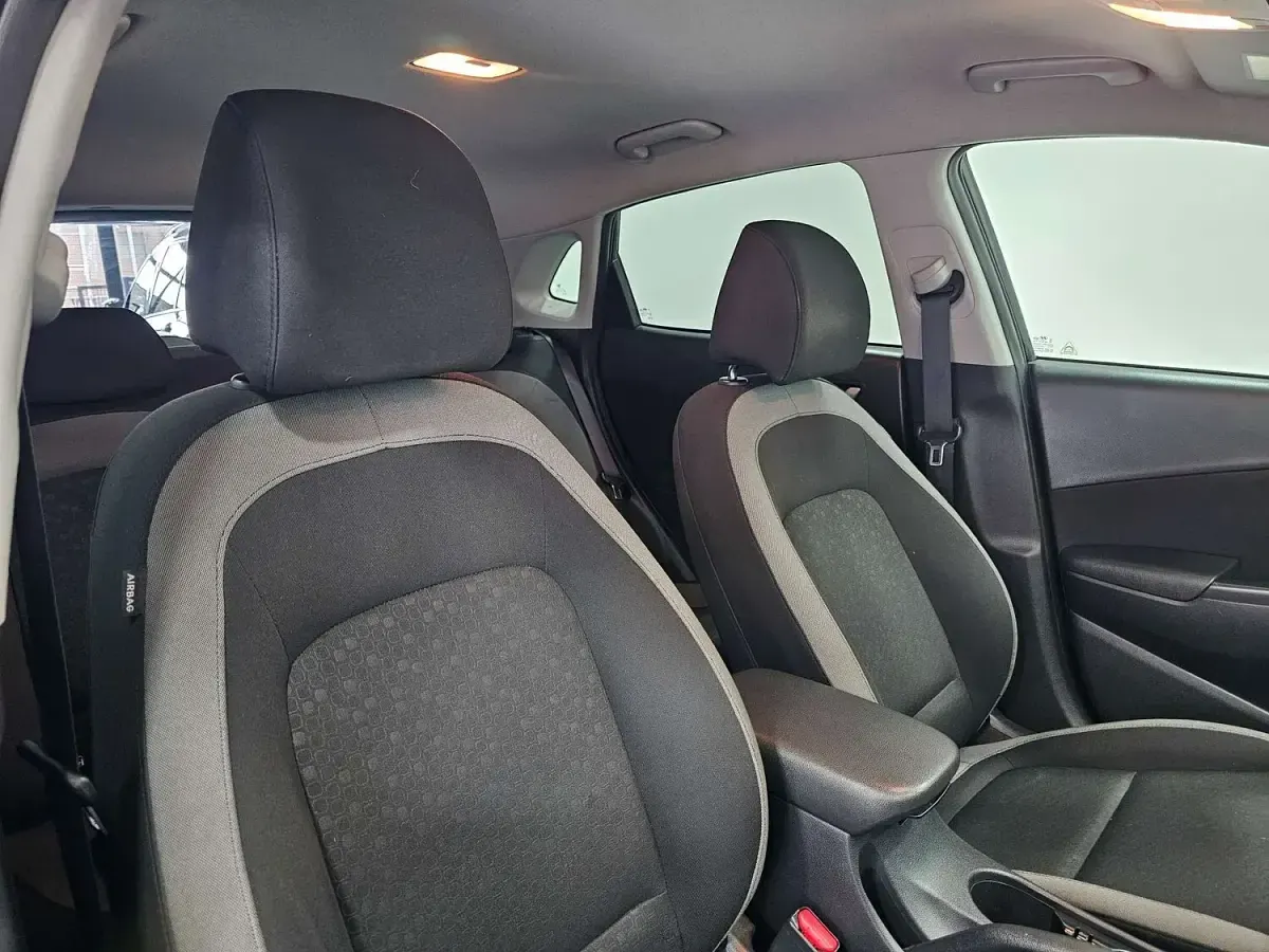 Used Hyundai Kona Premium 120 HP (88 kW) 2017 Black SUV