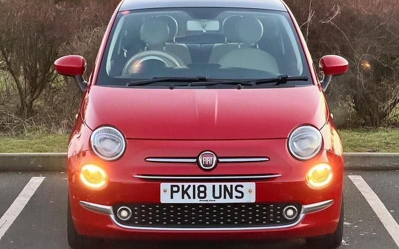 Used Fiat 500 Lounge 69 HP (50 kW) 2018 Red Hatchback