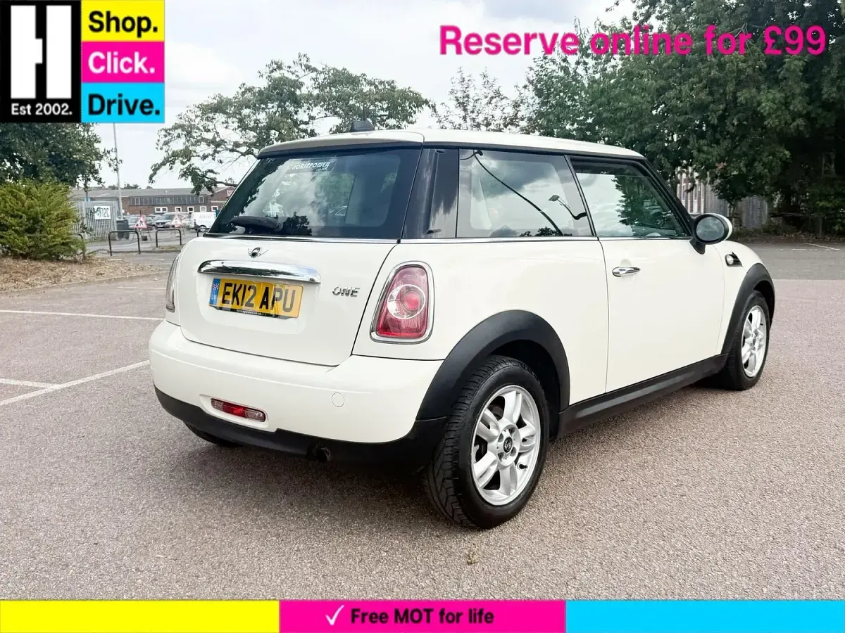 Used Mini ONE Hatch 98 HP (72 kW) 2012 White Hatchback