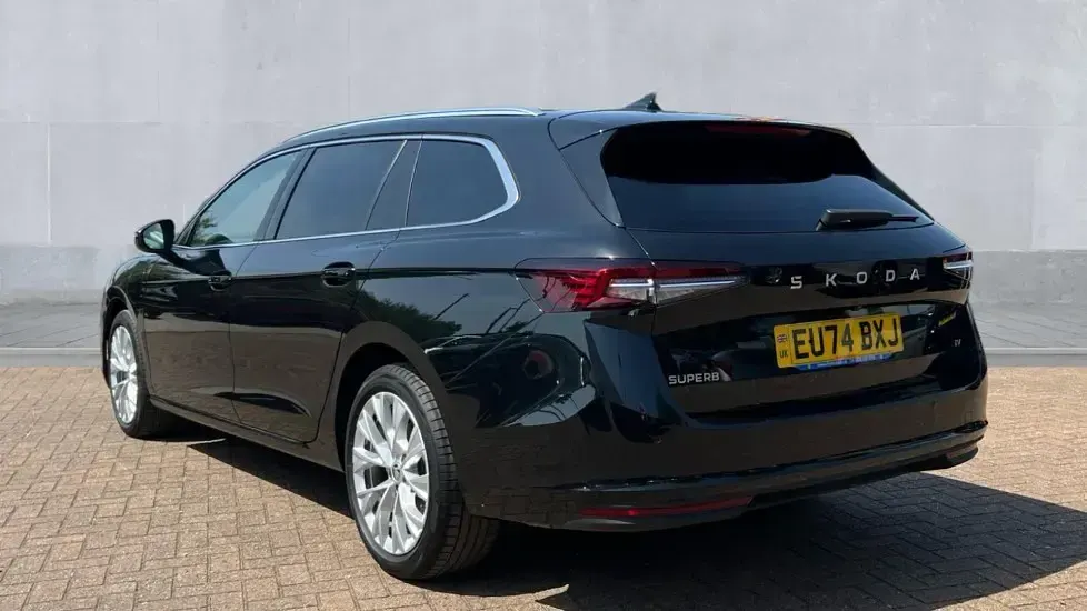 Used Skoda Superb SE L 204 HP (150 kW) 2024 Black