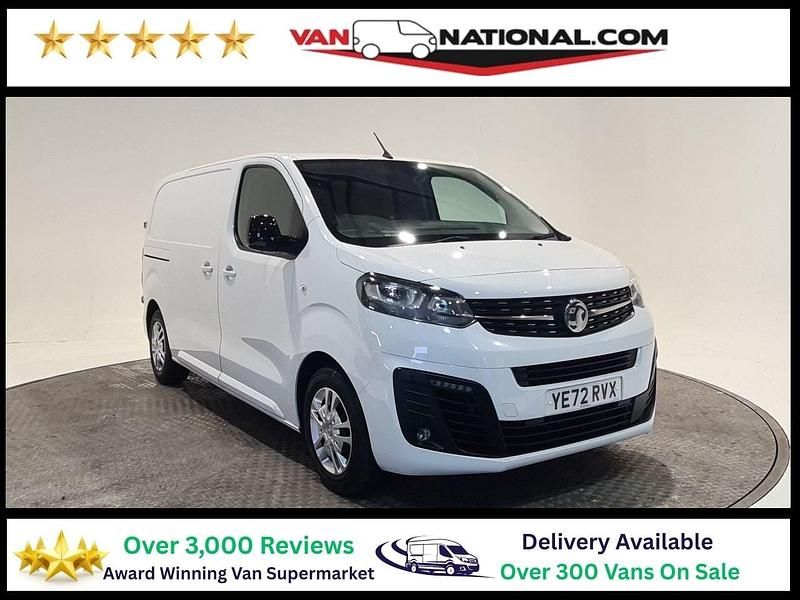 Used Vauxhall Vivaro Sportive 120 HP (88 kW) 2022 White MPV