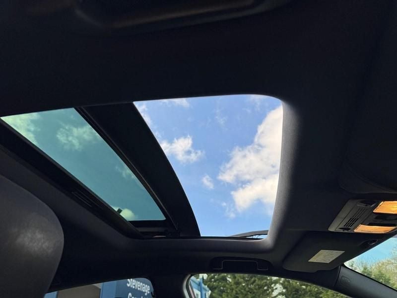 Used Honda Civic Sport Plus 182 HP (133 kW) 2018 Red Hatchback