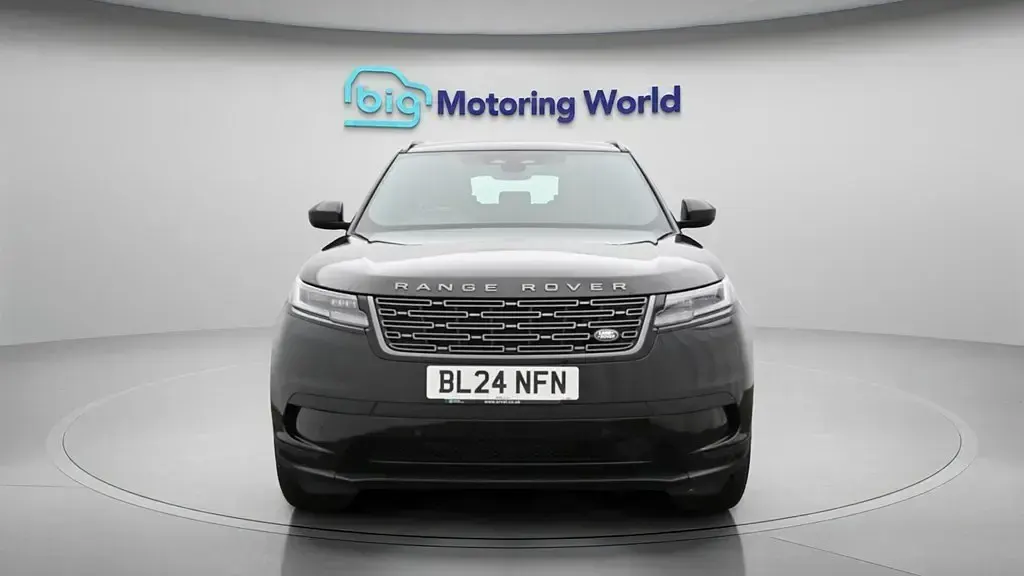 Second-hand Land Rover Range Rover Velar S 404 CP (297 kW) 2024 Negru SUV